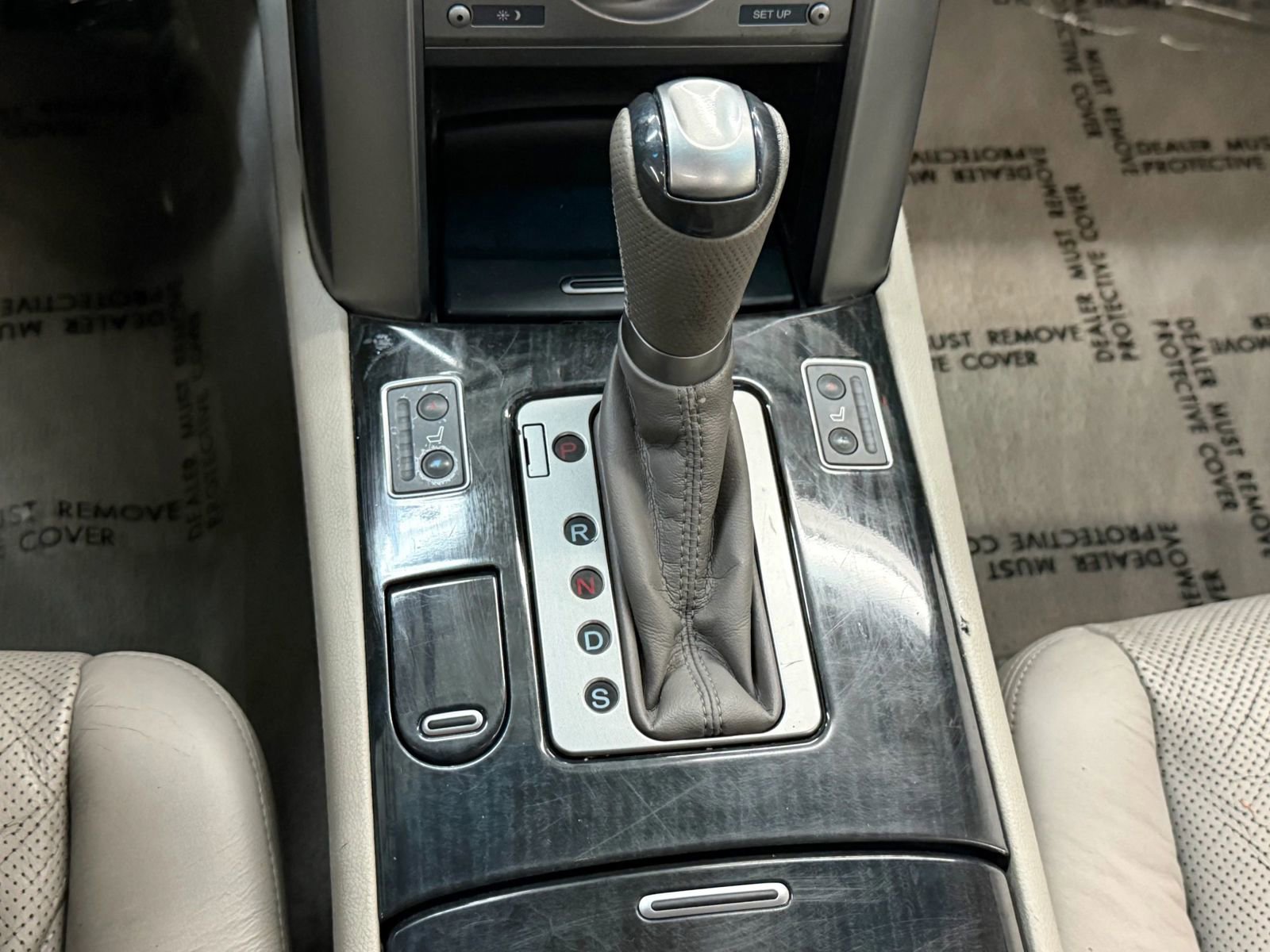 Used 2010 Acura RL AWD/4WD image 32
