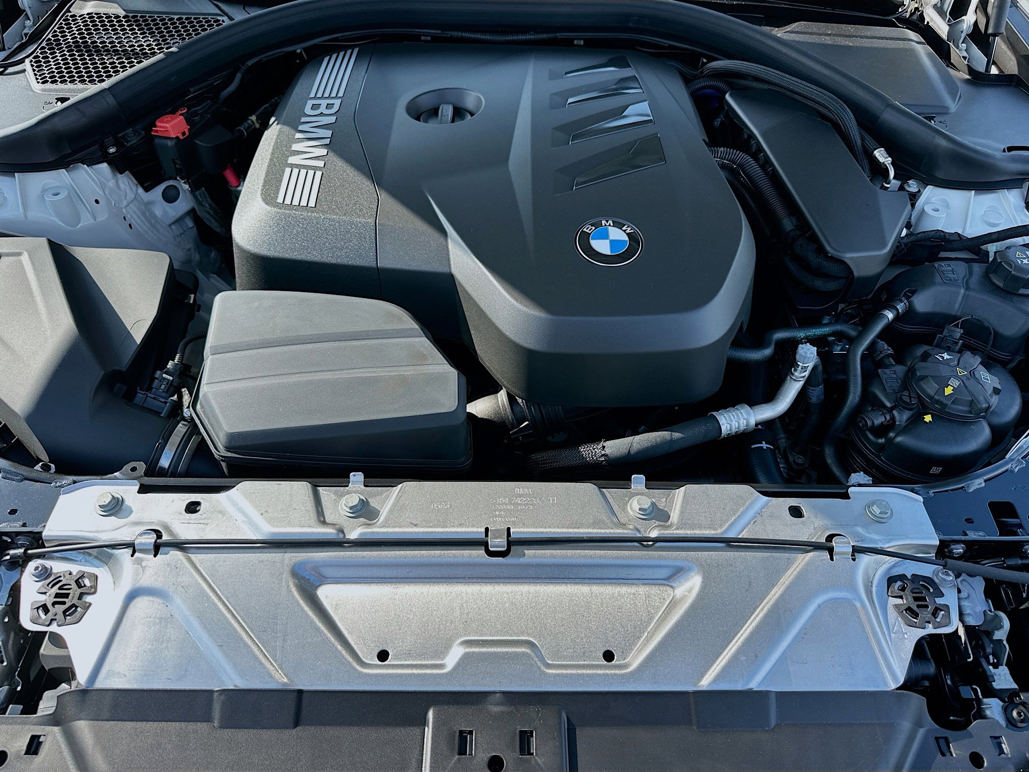 New 2026 BMW 330i Sedan w/ M Sport Package RWD image 25