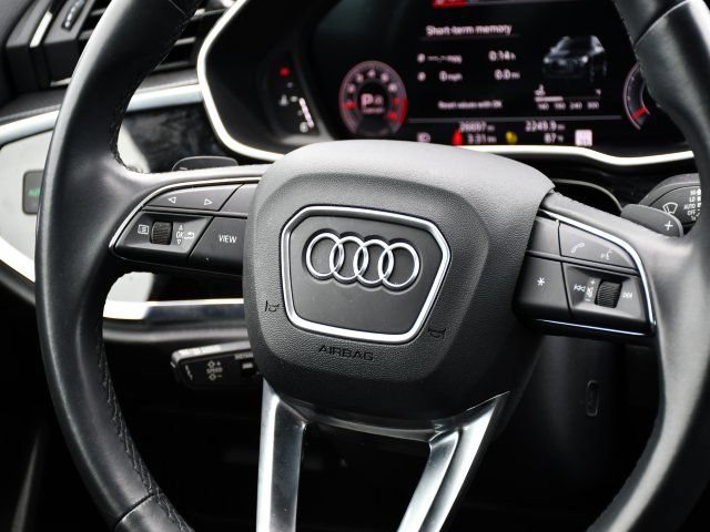 Used 2024 Audi Q3 2.0T Premium Plus AWD/4WD image 25