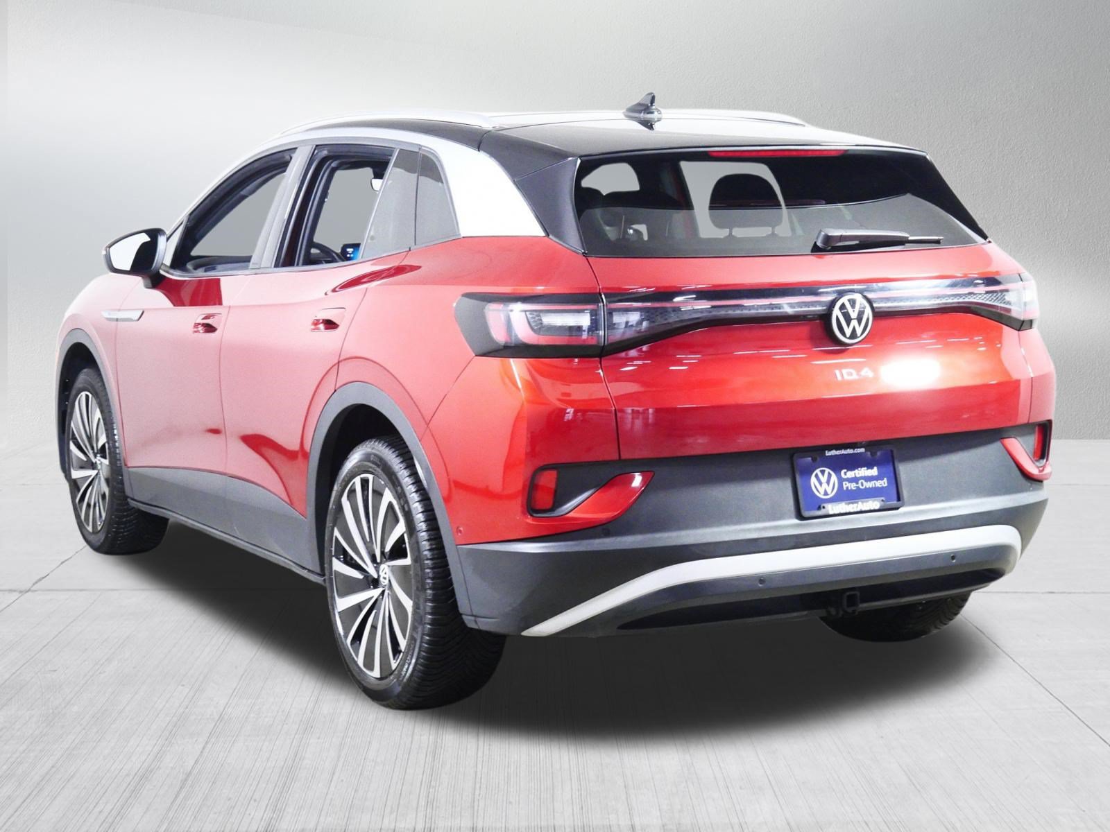 Certified 2023 Volkswagen ID.4 Pro S Plus AWD/4WD image 5