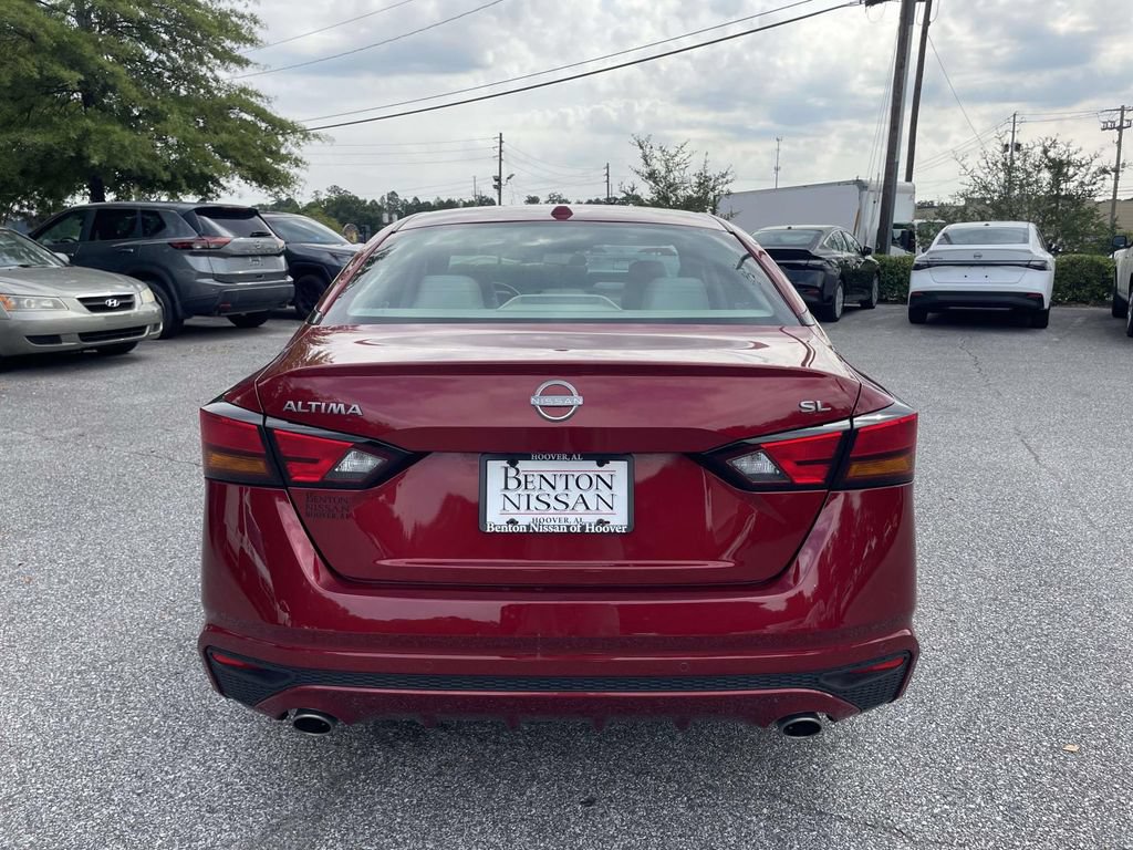 Used 2024 Nissan Altima 2.5 SL FWD image 4