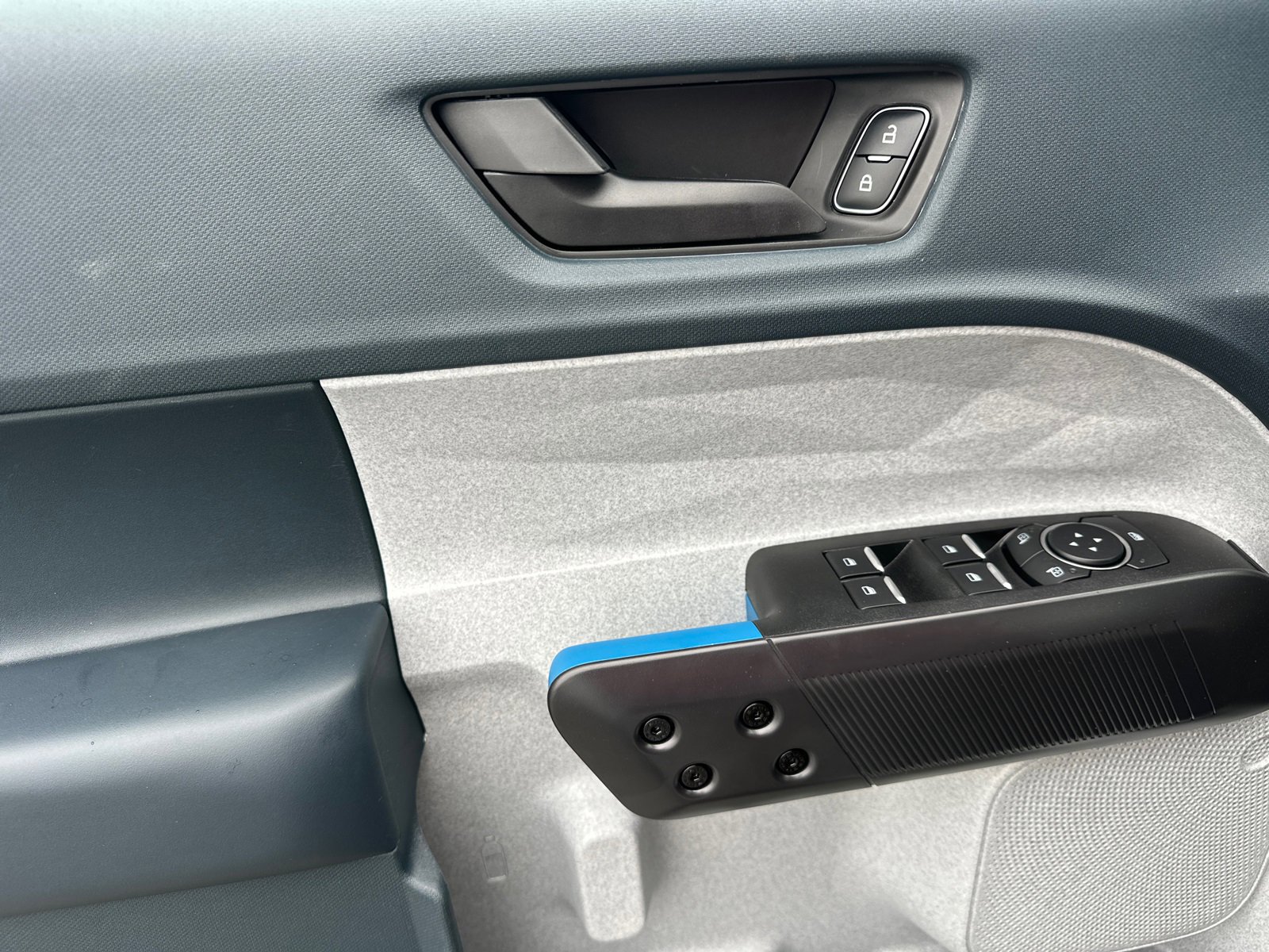 New 2025 Ford Maverick XLT w/ XLT Luxury Package image 33