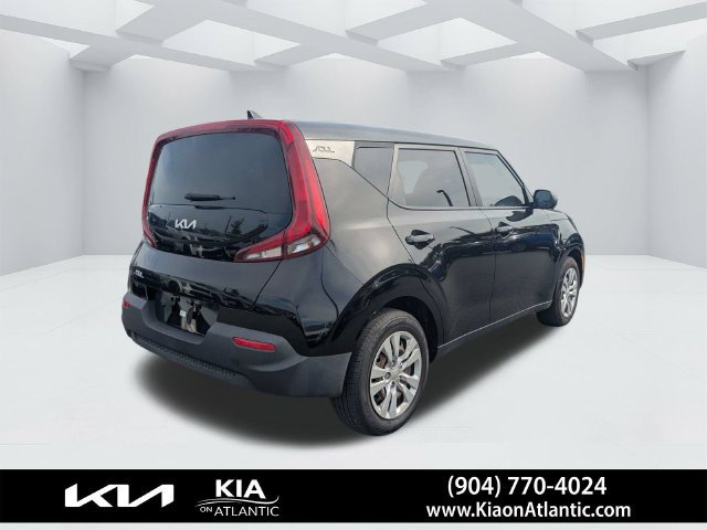 Used 2022 Kia Soul LX FWD image 5