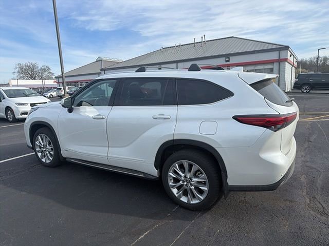 Used 2023 Toyota Highlander Limited image 20