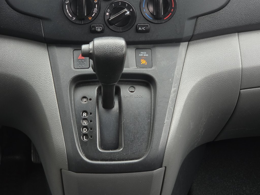 Used 2021 Nissan NV200 S w/ Back Door Glass Package FWD image 21