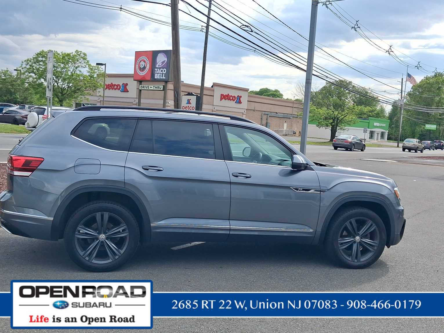 Used 2020 Volkswagen Atlas SE w/ Panoramic Sunroof Package AWD/4WD image 7