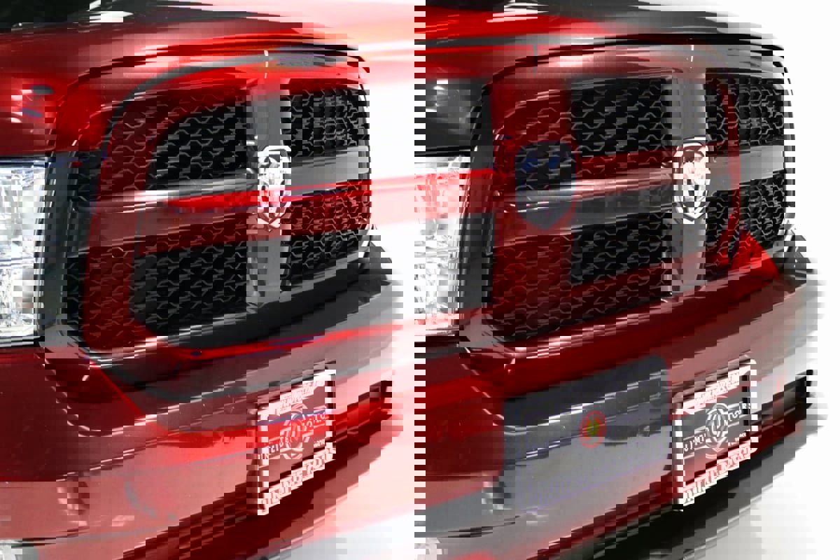 Used 2018 RAM 1500 Express image 23