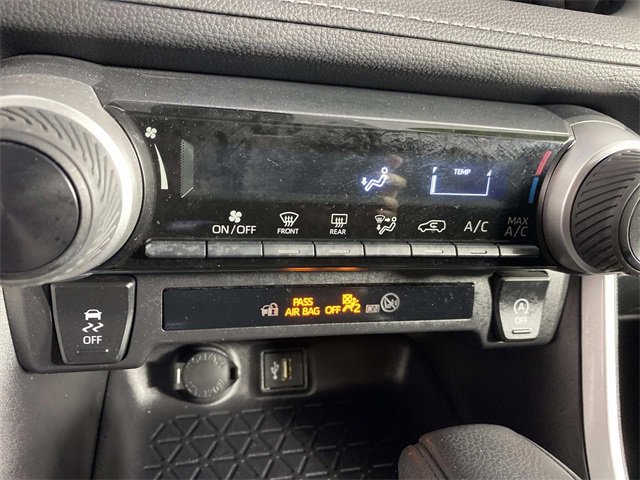 Used 2025 Toyota RAV4 LE image 19