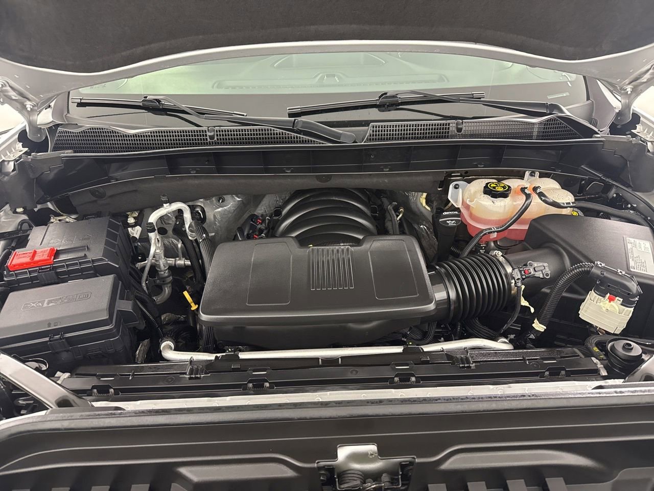 Used 2020 GMC Sierra 1500 SLT w/ SLT Premium Package image 29