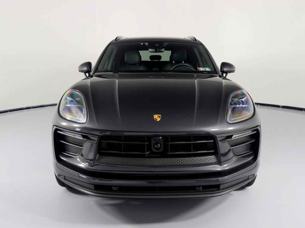 Certified 2026 Porsche Macan AWD/4WD image 14