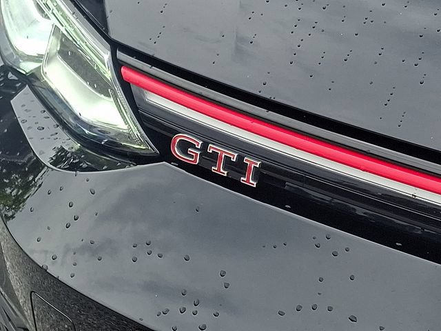 Used 2024 Volkswagen GTI Autobahn FWD image 30