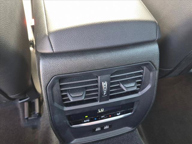 Used 2022 BMW 330i Sedan w/ Driving Assistance Package RWD image 18