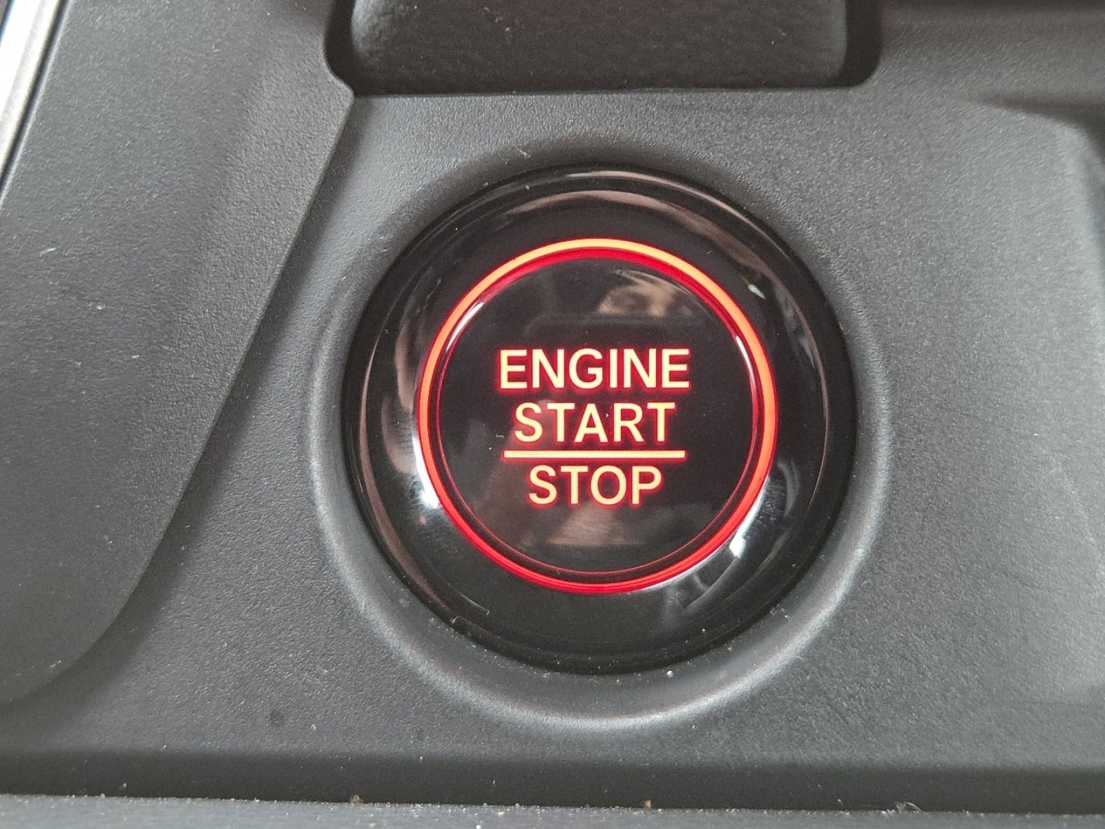 Used 2025 Honda Pilot EX-L image 34