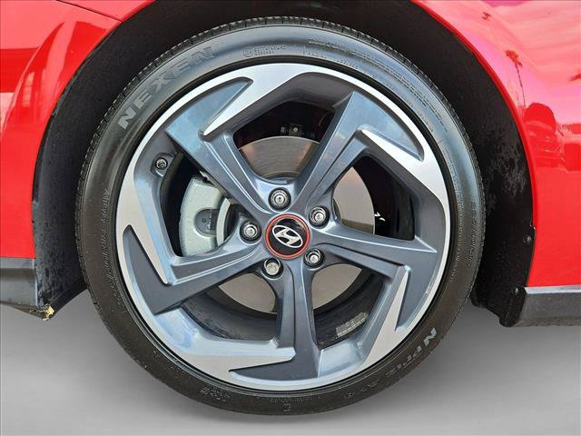 Used 2019 Hyundai Veloster Turbo FWD image 22