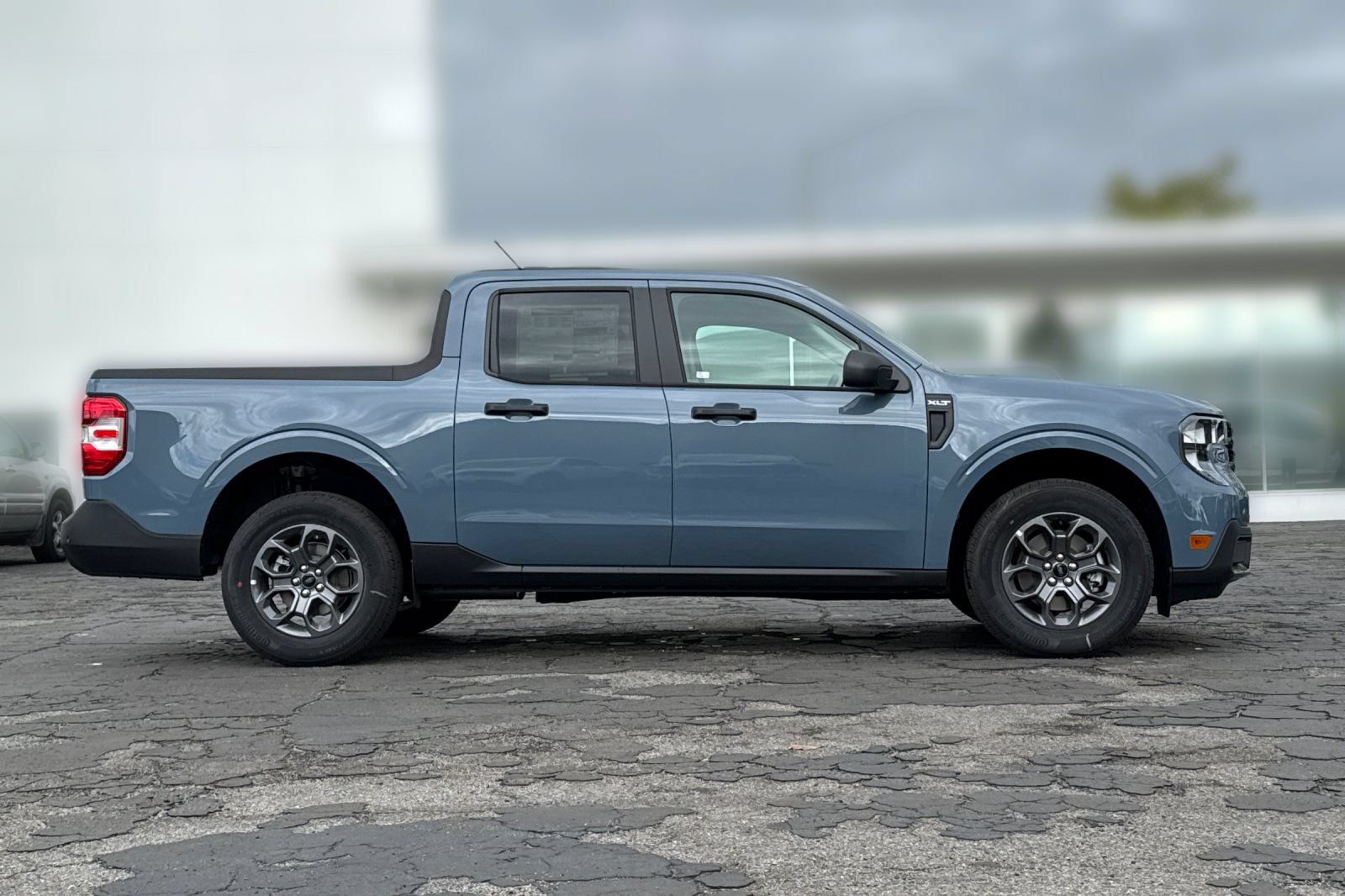 New 2026 Ford Maverick XLT AWD/4WD image 2