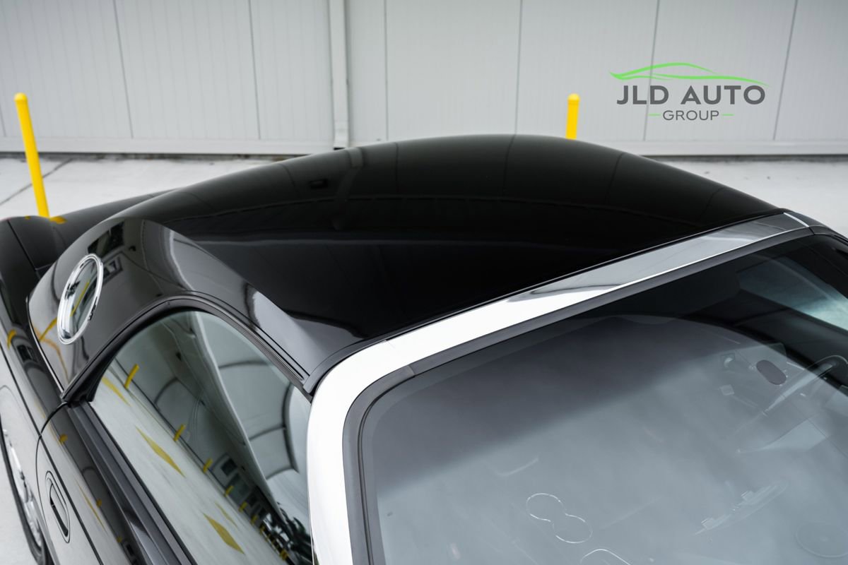 Used 2004 Ford Thunderbird Premium image 59