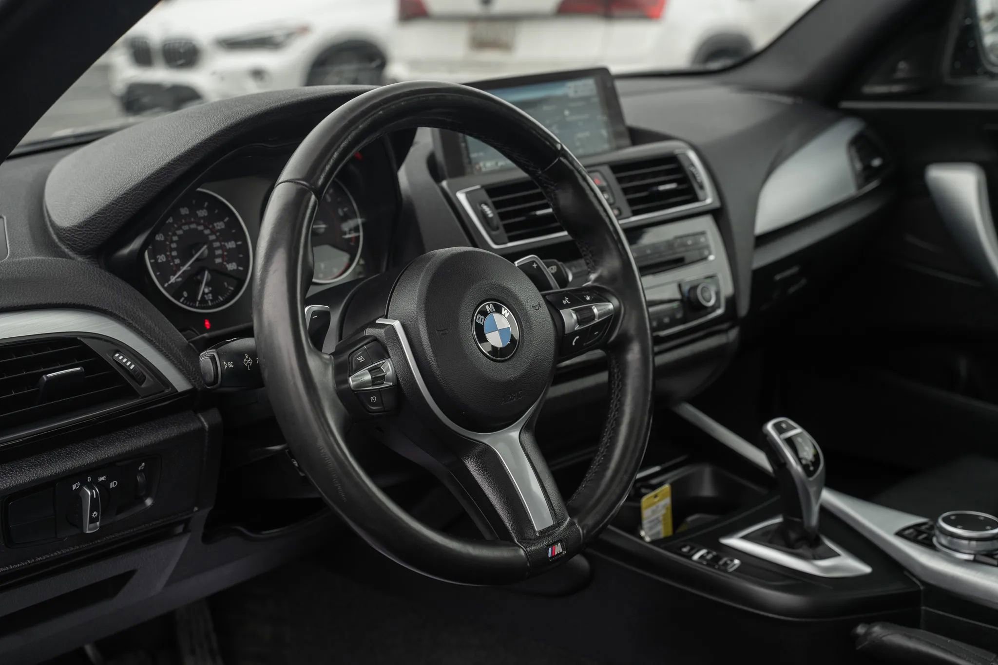 Used 2016 BMW M235i Coupe image 10