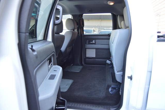 Used 2013 Ford F150 XLT w/ Mid Equipment Group image 13