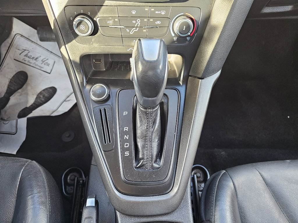 Used 2016 Ford Focus SE w/ Equipment Group 201A image 30