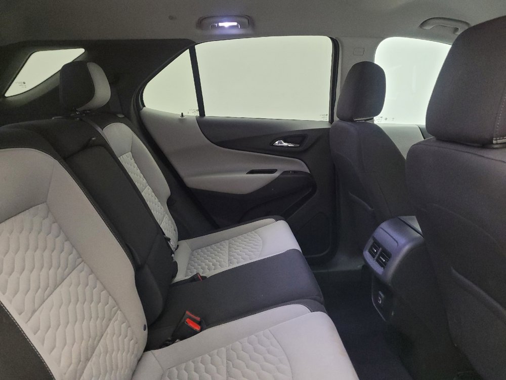 Used 2021 Chevrolet Equinox LS w/ LS Convenience Package image 19