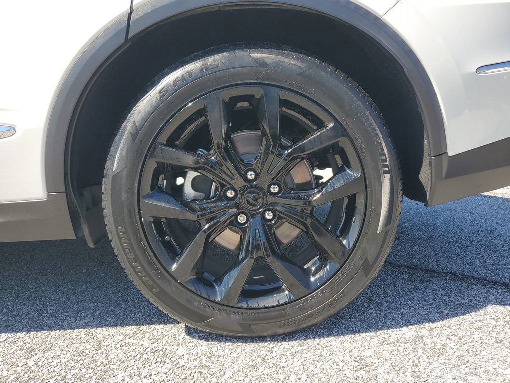 Certified 2023 Acura MDX FWD w/ Technology Package image 11