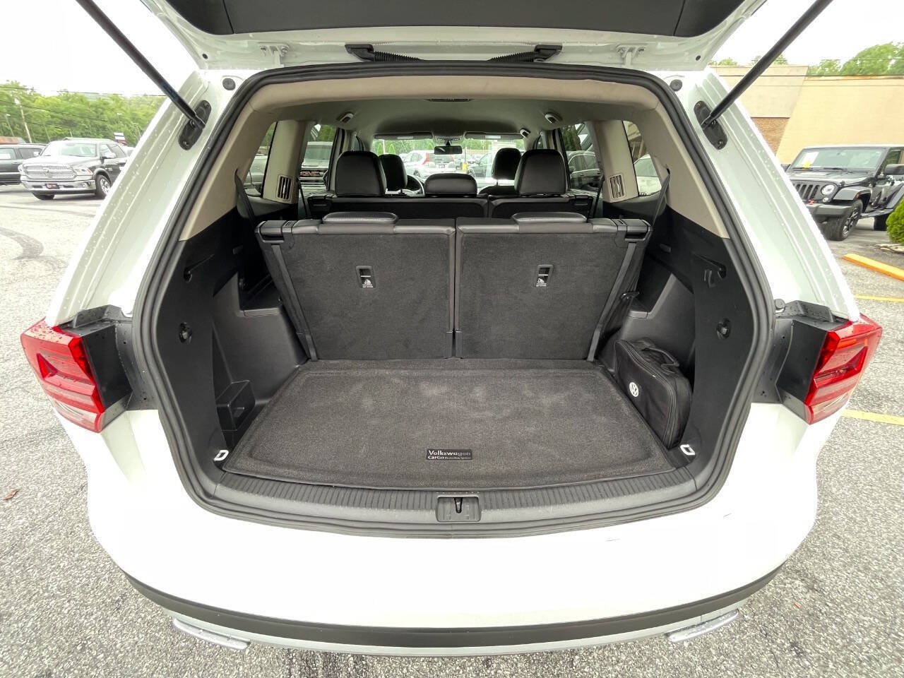 Used 2018 Volkswagen Atlas SE AWD/4WD image 21
