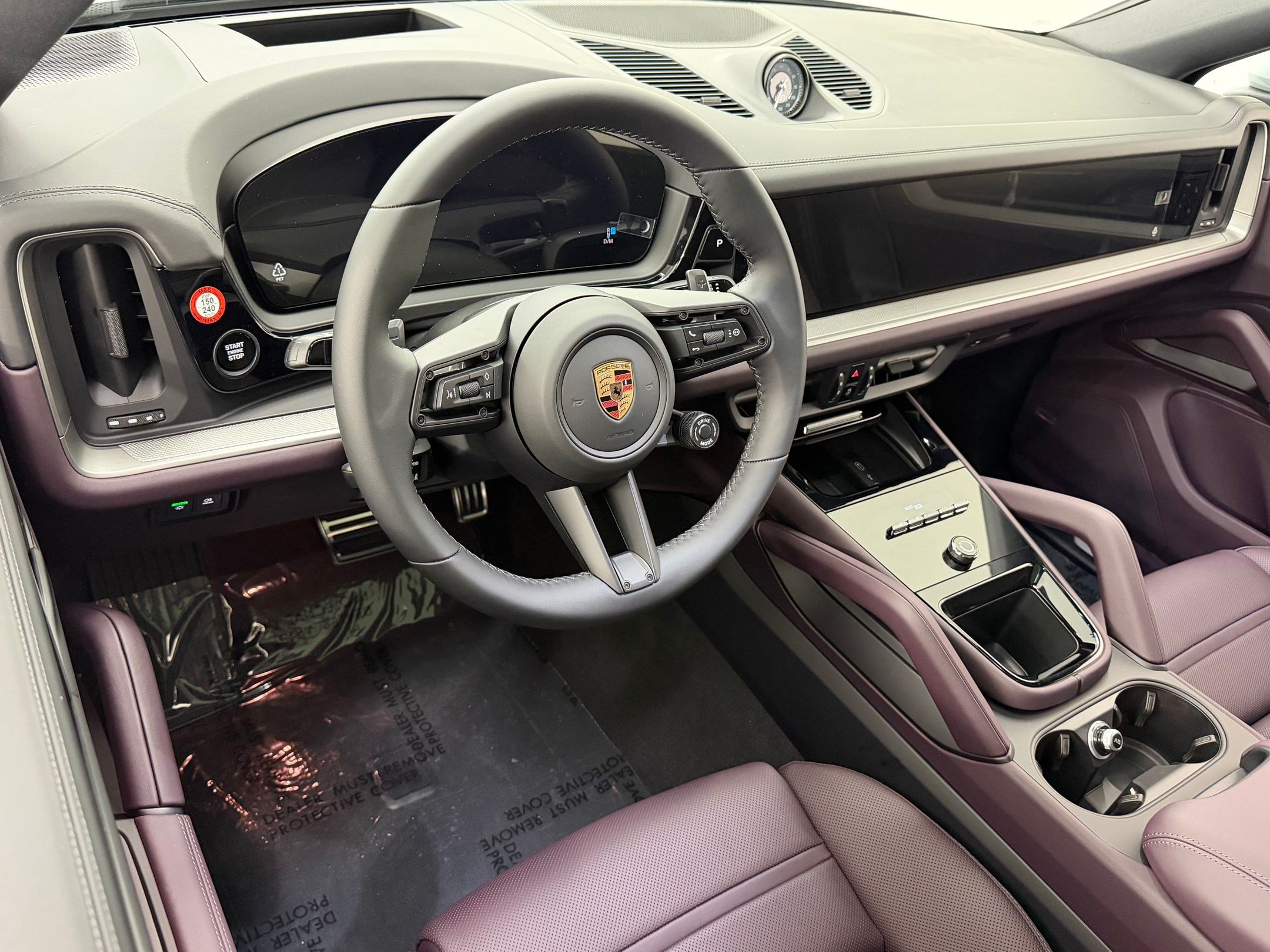 New 2026 Porsche Cayenne Coupe AWD/4WD image 4
