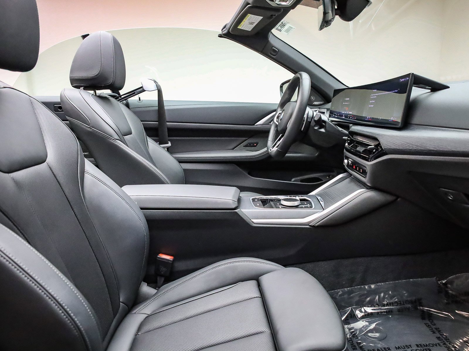 Used 2025 BMW 430i Convertible w/ M Sport Package image 27