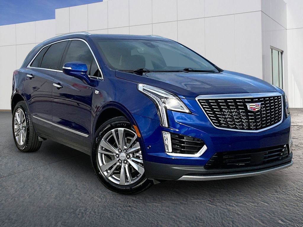 Used 2025 Cadillac XT5 Premium Luxury w/ Technology Package FWD image 9