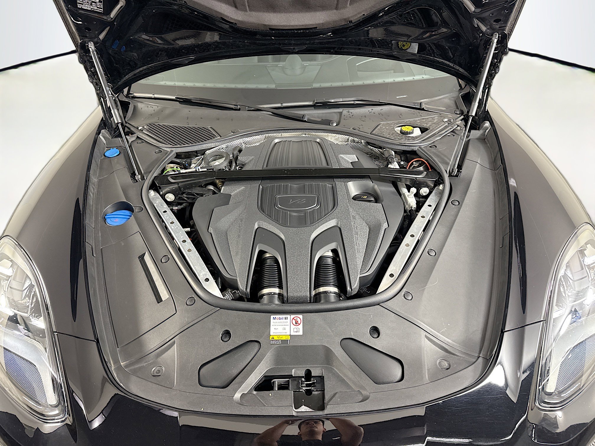 Used 2023 Porsche Panamera Platinum Edition w/ Assistance Package image 38