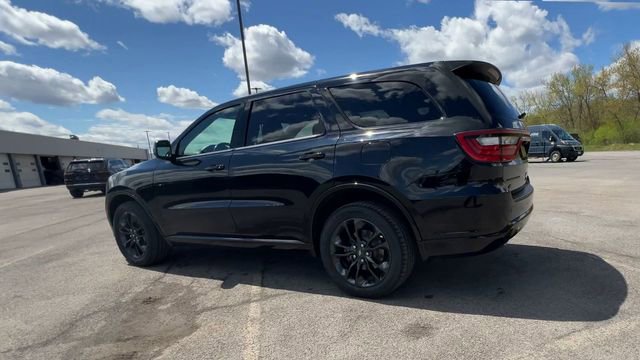 Used 2022 Dodge Durango SXT w/ Blacktop Package AWD/4WD image 6