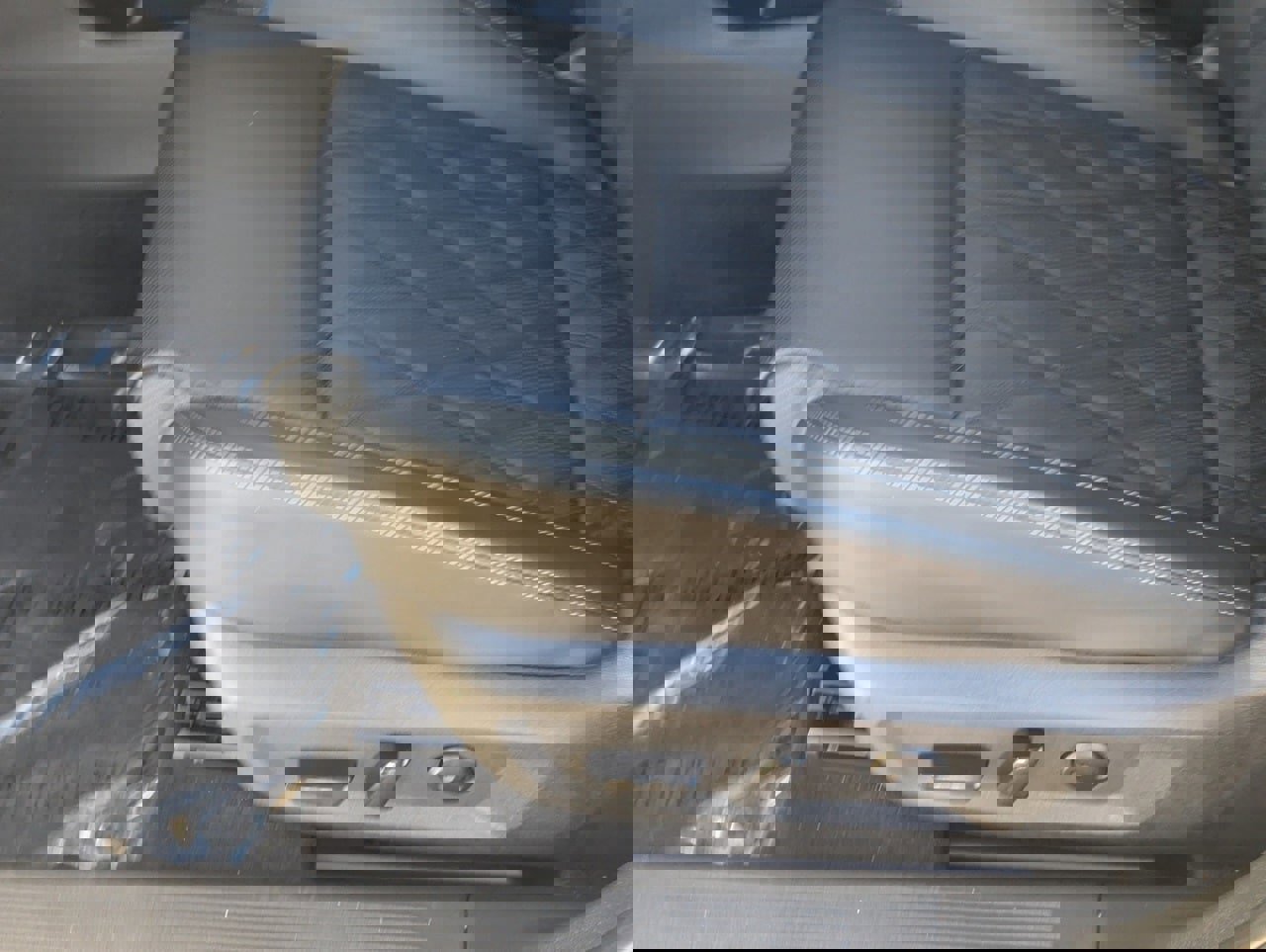 Certified 2025 Nissan Rogue Platinum image 21