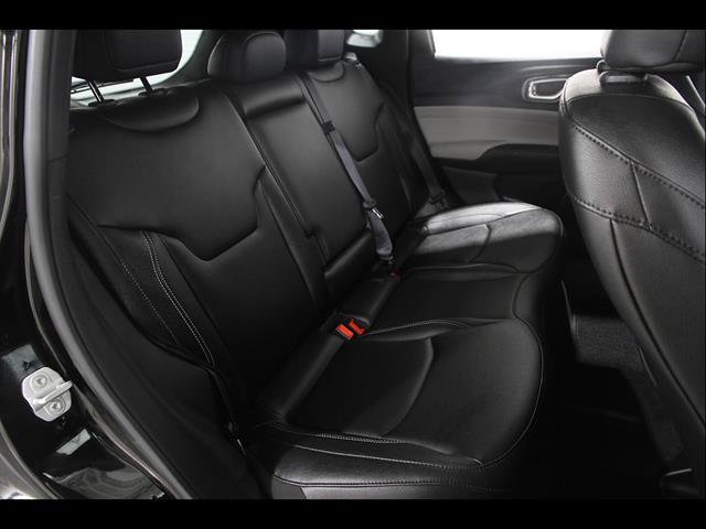 Used 2025 Jeep Compass Limited AWD/4WD image 18