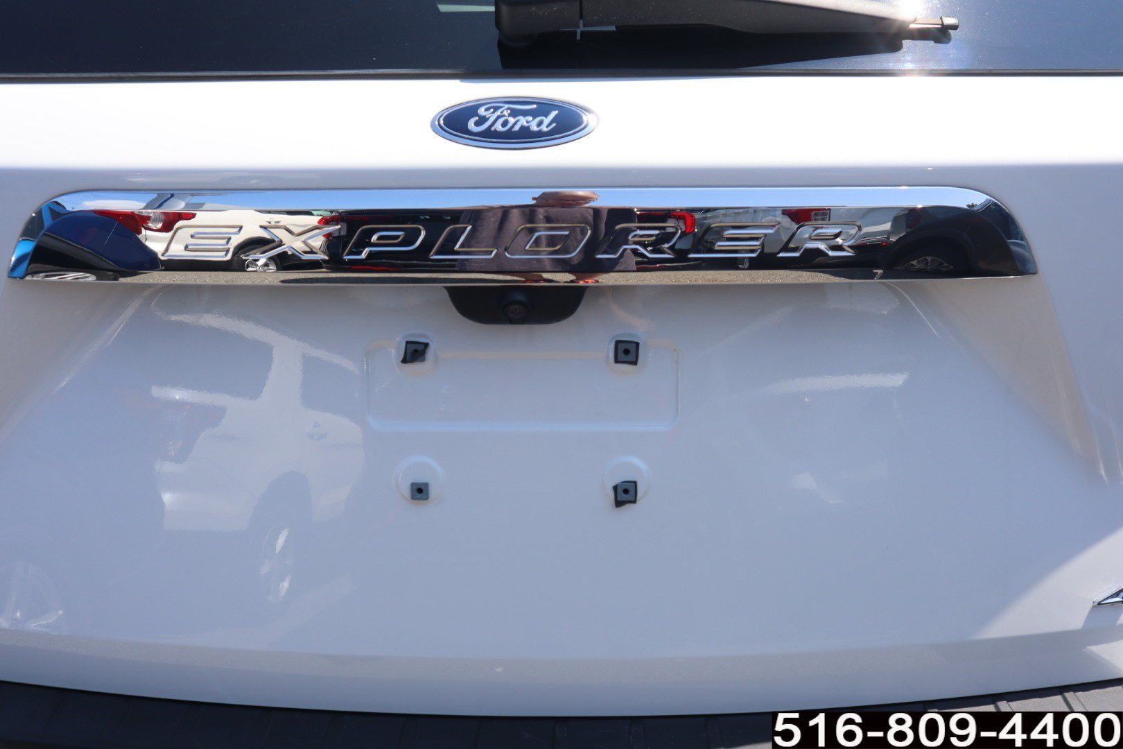 Used 2023 Ford Explorer XLT w/ Equipment Group 202A AWD/4WD image 31