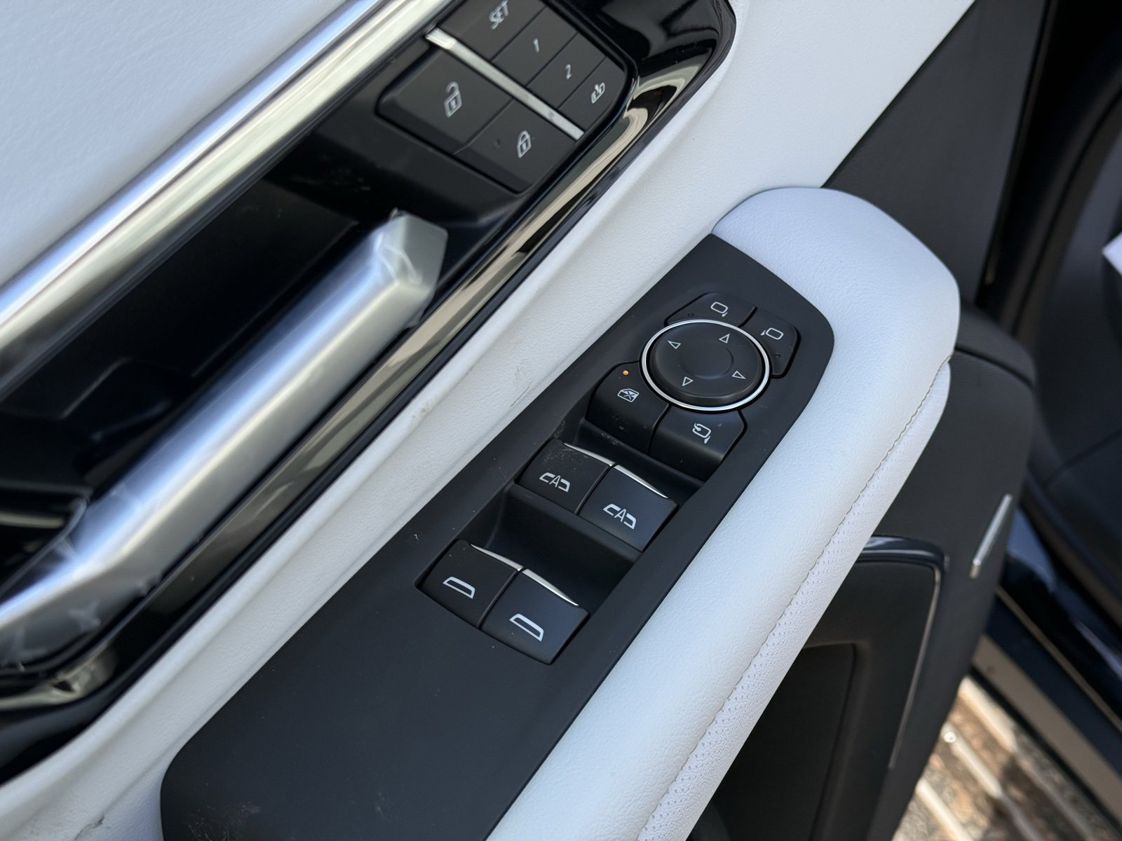 New 2026 Chevrolet Tahoe Premier w/ Sun And Tow Package image 13