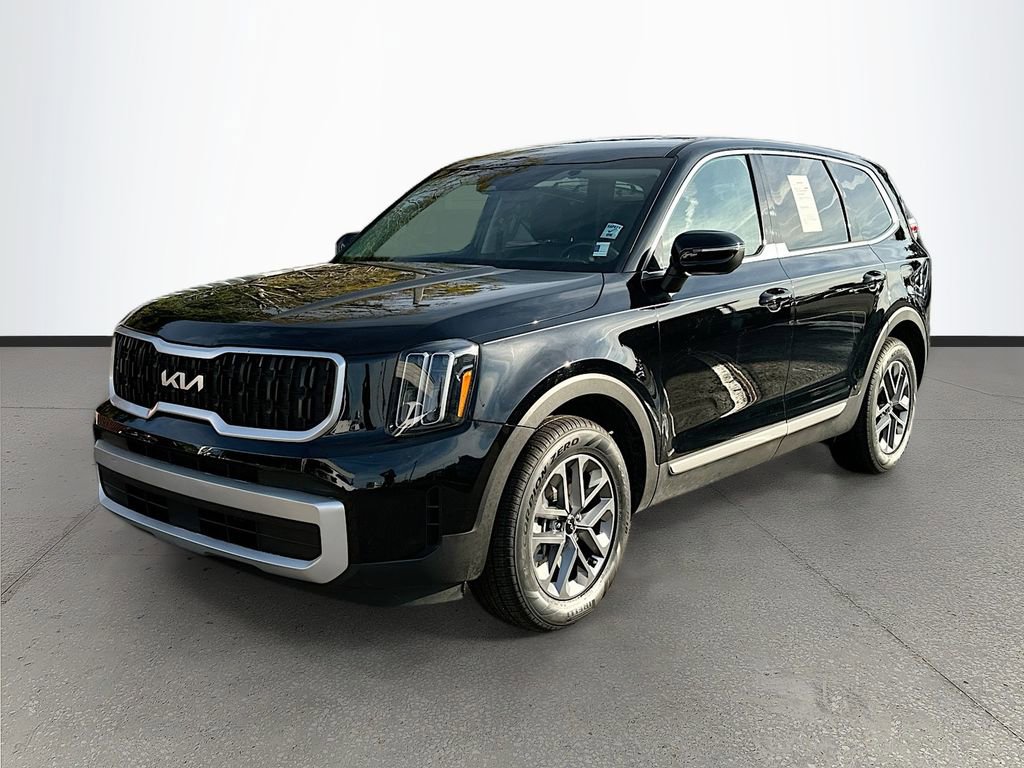 Certified 2025 Kia Telluride LX image 3