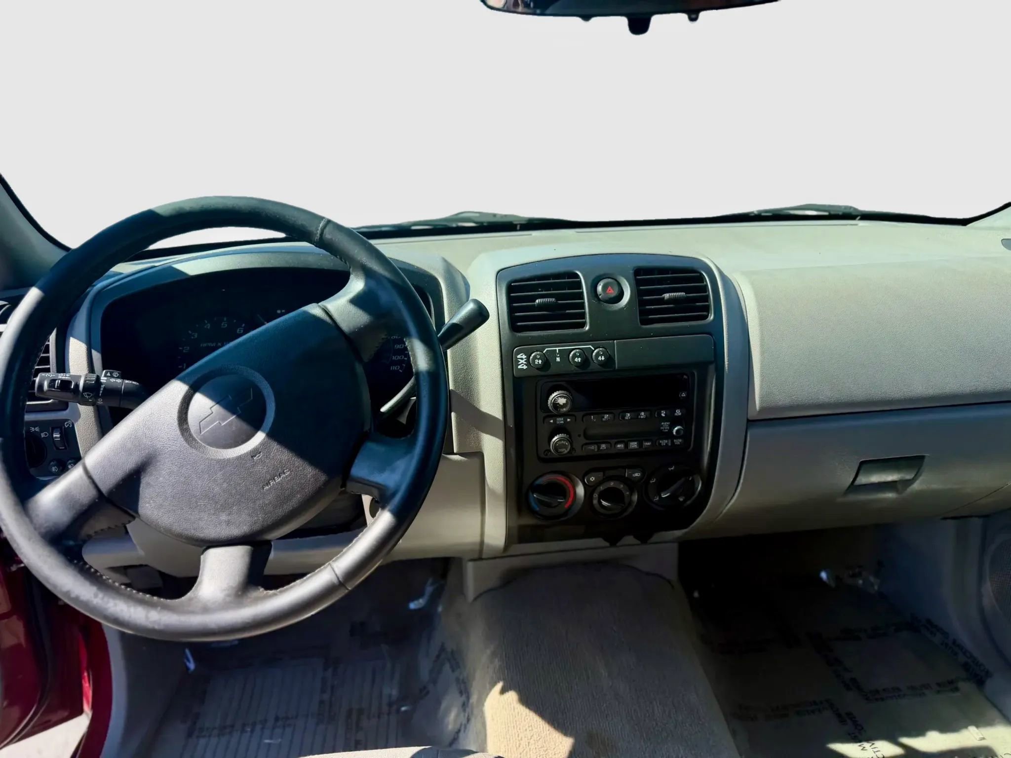 Used 2004 Chevrolet Colorado 4x4 Extended Cab w/ Comfort Convenience Package image 11
