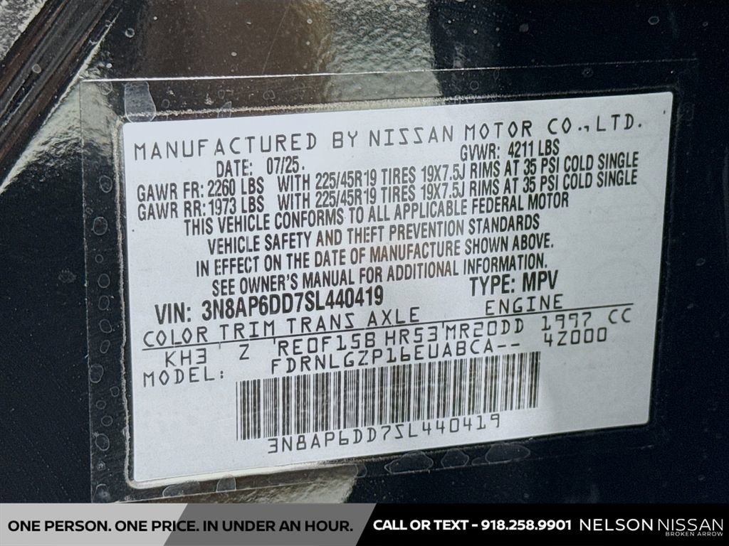 New 2025 Nissan Kicks SR w/ SR Premium Package image 32