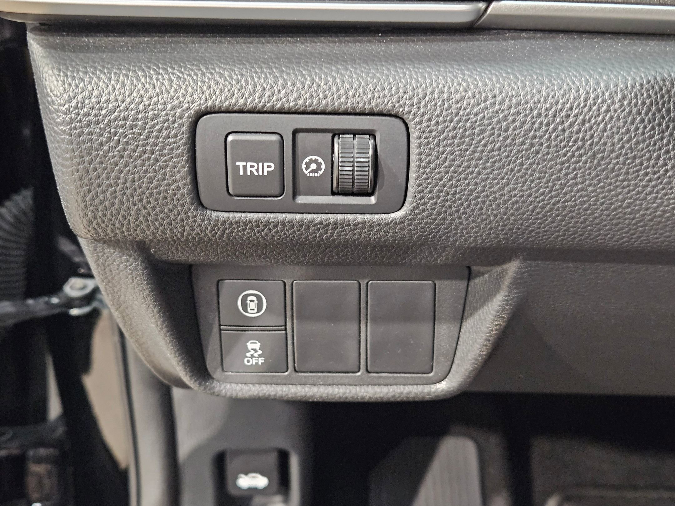 Used 2018 Honda Accord LX image 24