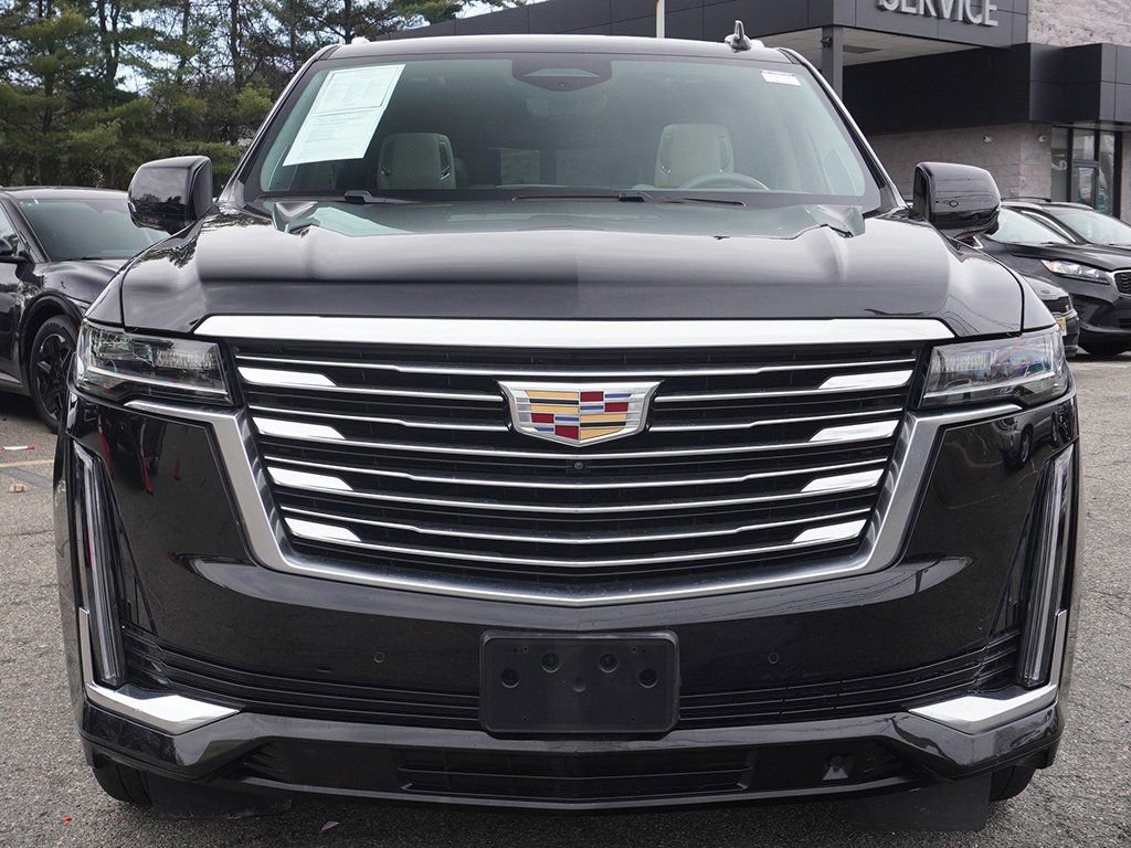 Used 2023 Cadillac Escalade ESV Premium Luxury Platinum w/ Heavy-Duty Trailer Package image 16