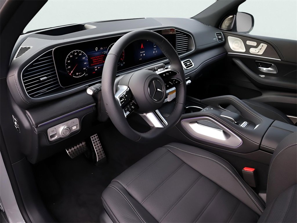 New 2026 Mercedes-Benz GLS 450 4MATIC image 35