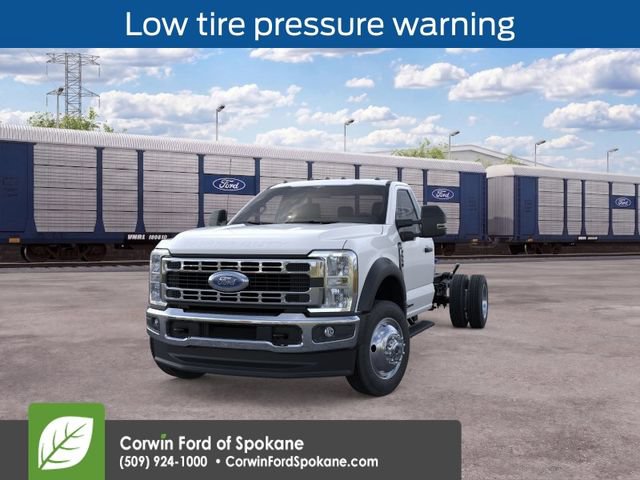 New 2026 Ford F550 4x4 Regular Cab Super Duty image 4