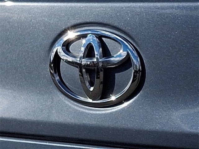 Used 2024 Toyota Corolla Cross XLE image 30