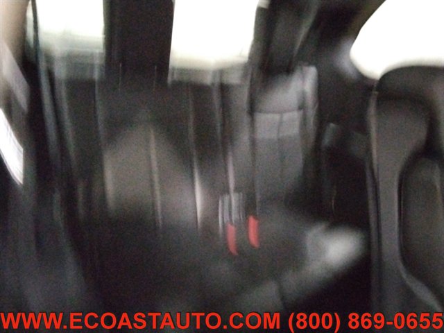 Used 2013 Nissan Pathfinder SL w/ Cargo Pkg AWD/4WD image 17