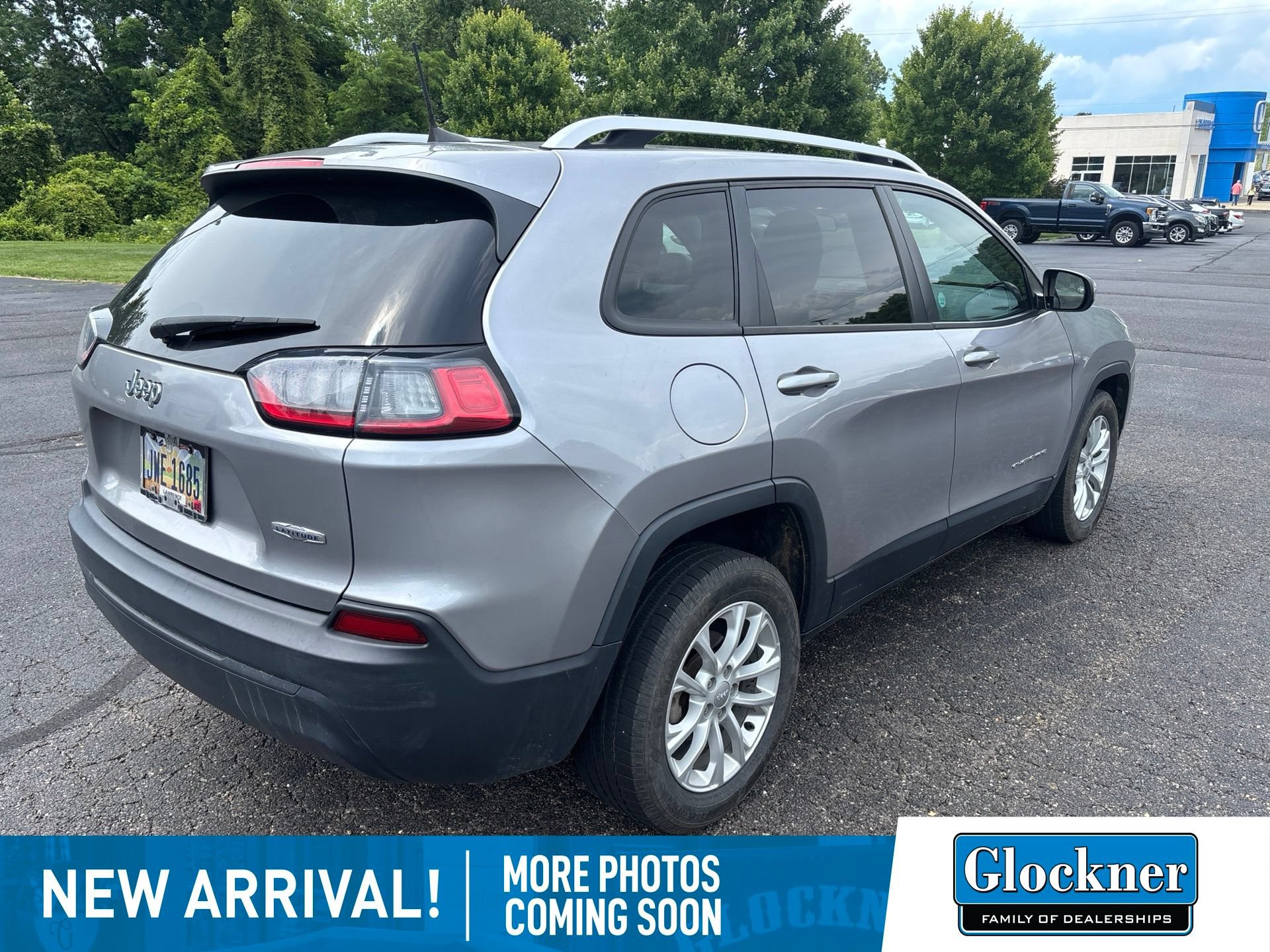 Used 2020 Jeep Cherokee Latitude FWD image 4