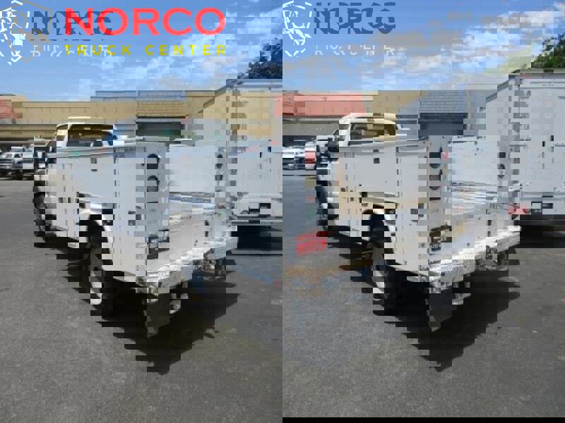 Used 2011 Ford F450 XL w/ XL Decor Group image 7