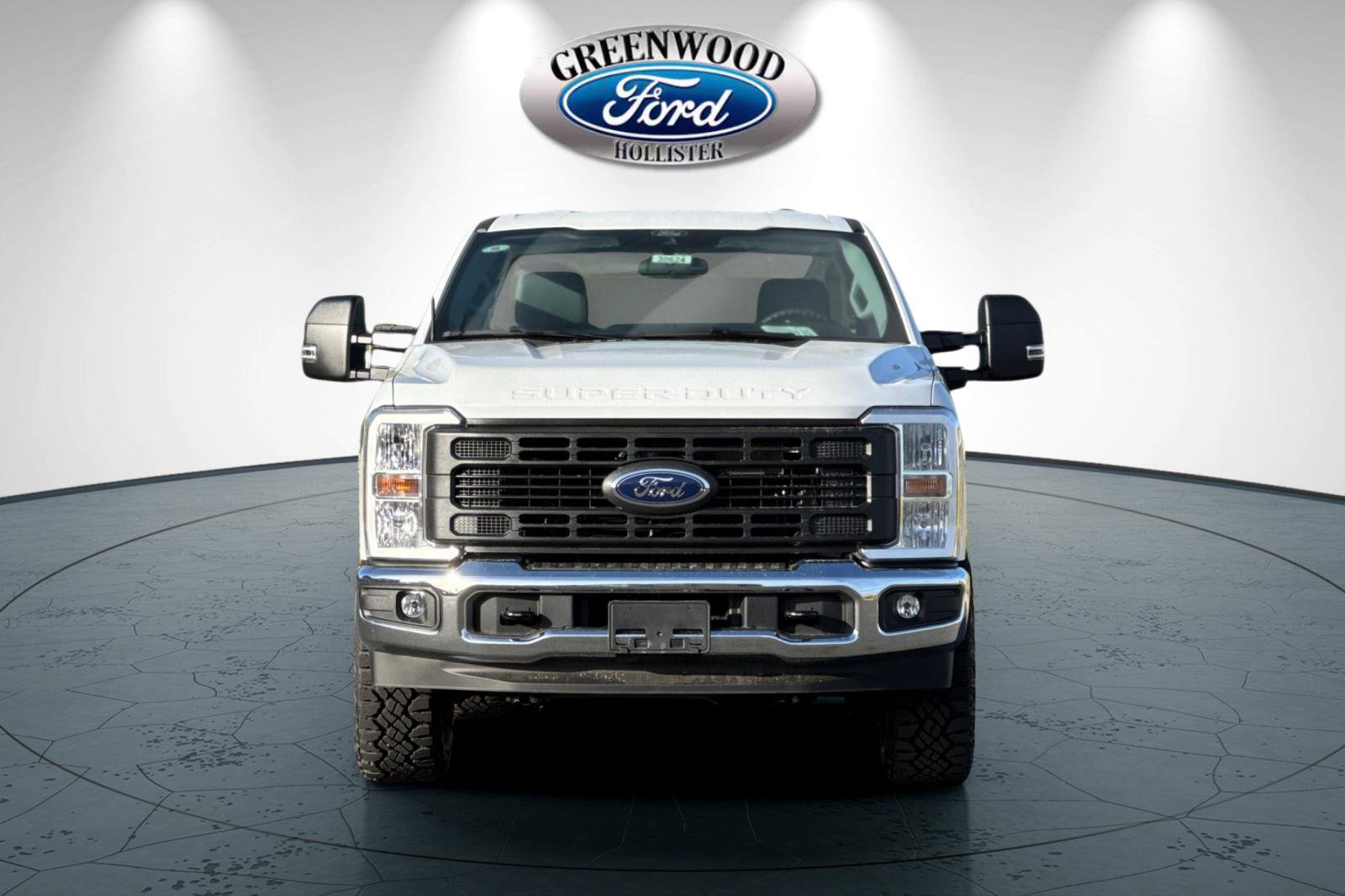 New 2026 Ford F350 XL w/ XL Off-Road Package AWD/4WD image 9