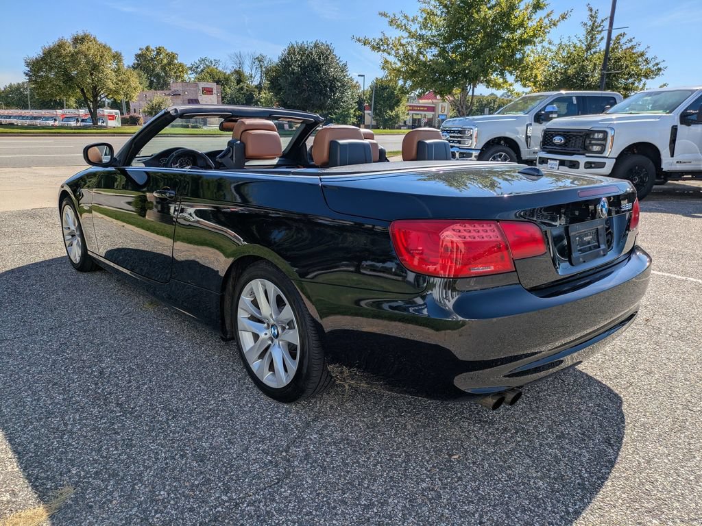 Used 2012 BMW 328i Convertible RWD image 6