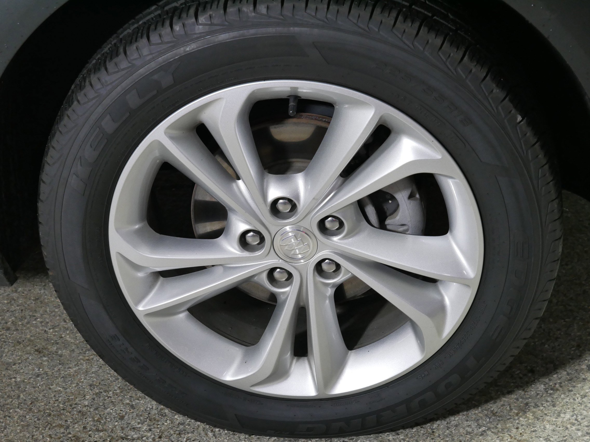Used 2021 Buick Encore GX Preferred w/ Cold Weather Comfort Package image 15