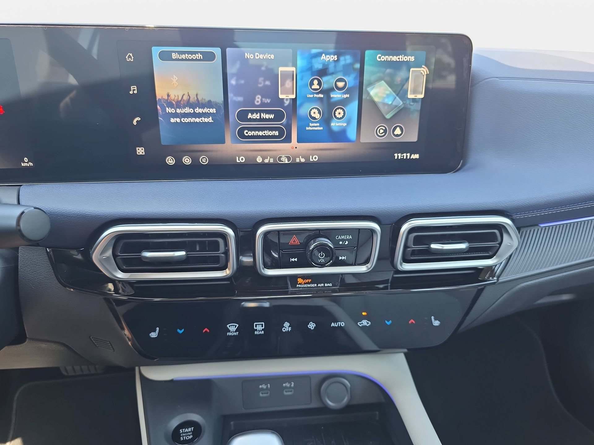 New 2026 Nissan Sentra SL w/ Floor Mat Package FWD image 19